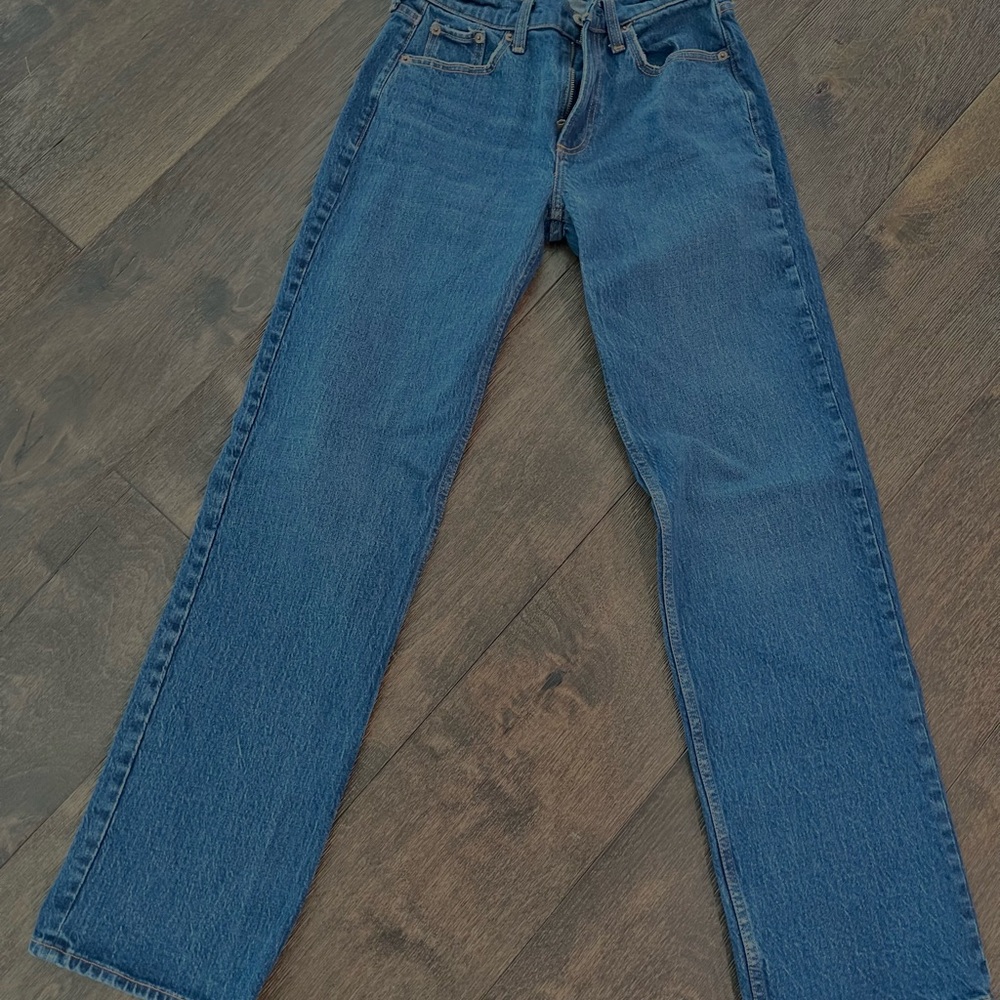 A&F THE BAGGY LOW RISE JEAN 23/000R